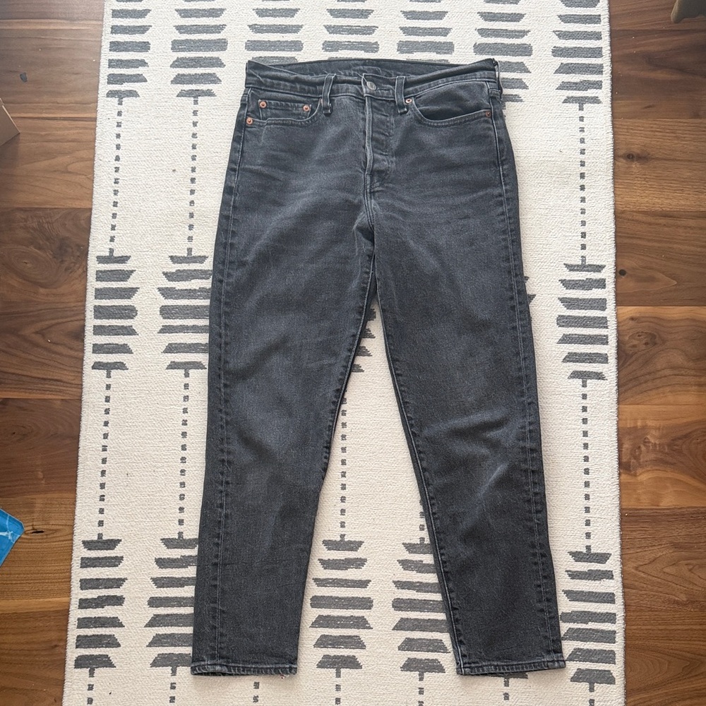 Levi Faded Ribcage Black Jeans